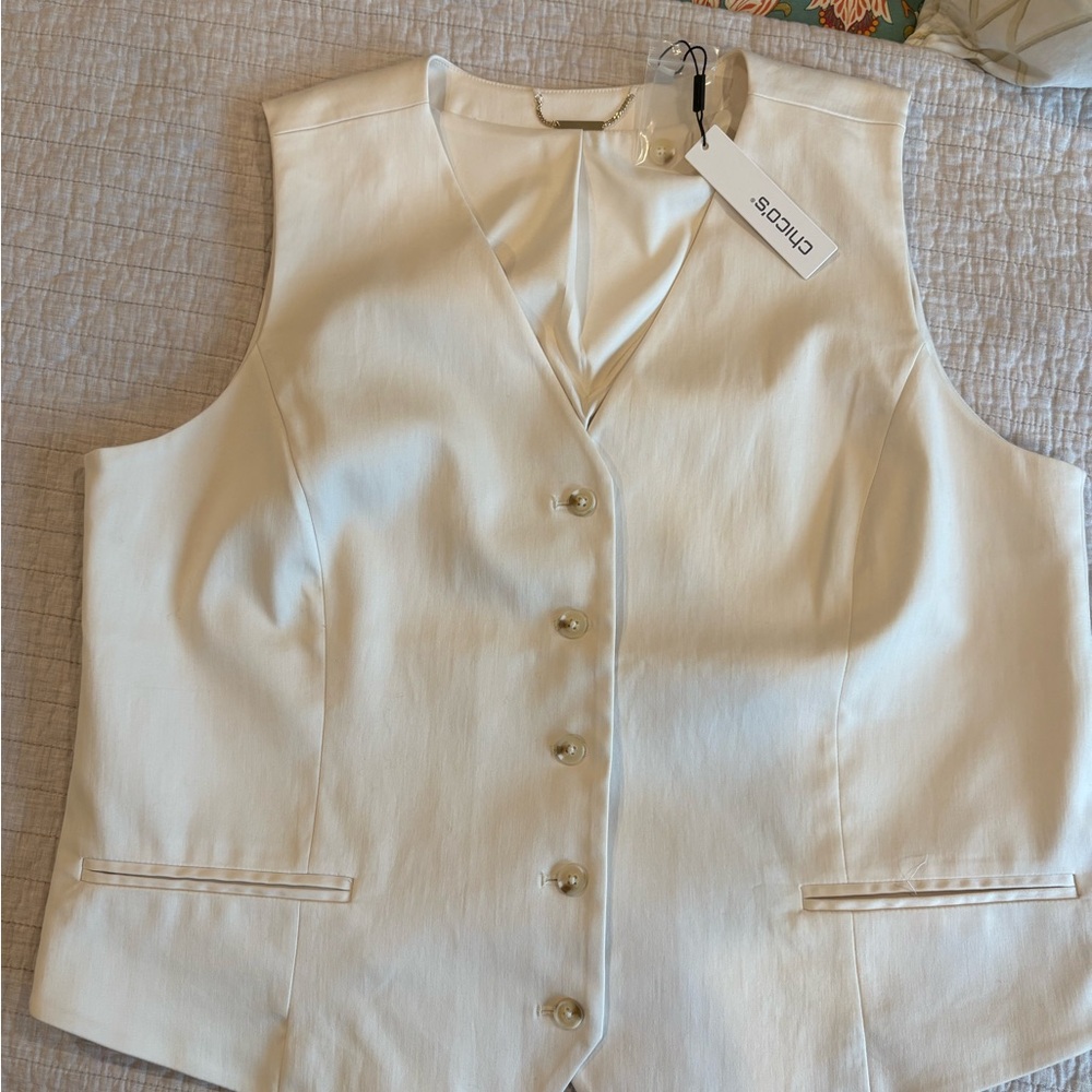 Chico's Ivory Button-Up Vest Size 3